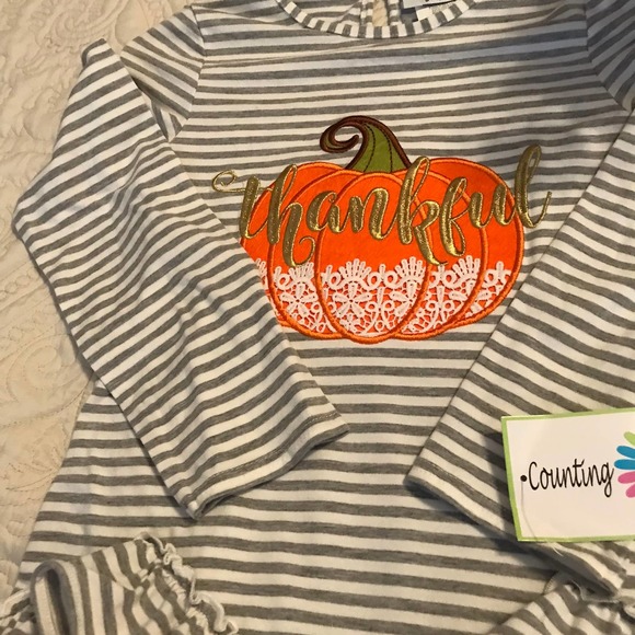 Counting Daisies Girls Thanksgiving Dress With Five Rows of Ruffles  NEW - Picture 12 of 12